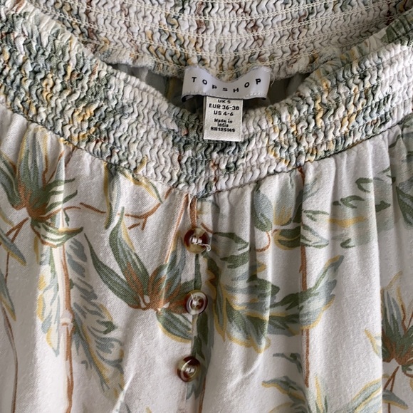 Topshop shorts - Picture 3 of 3